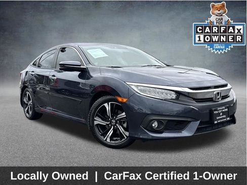 Used 2017 Honda Civic Touring image 1