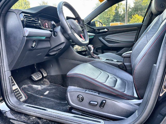 Used 2025 Volkswagen Jetta GLI Autobahn w/ GLI Black Package FWD image 12