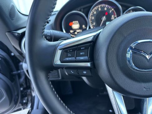 Certified 2022 MAZDA MX-5 Miata Grand Touring image 17