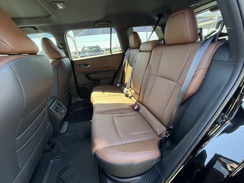 New 2026 Subaru Outback Touring image 13