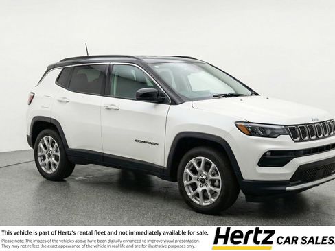 Used 2025 Jeep Compass Limited image 1