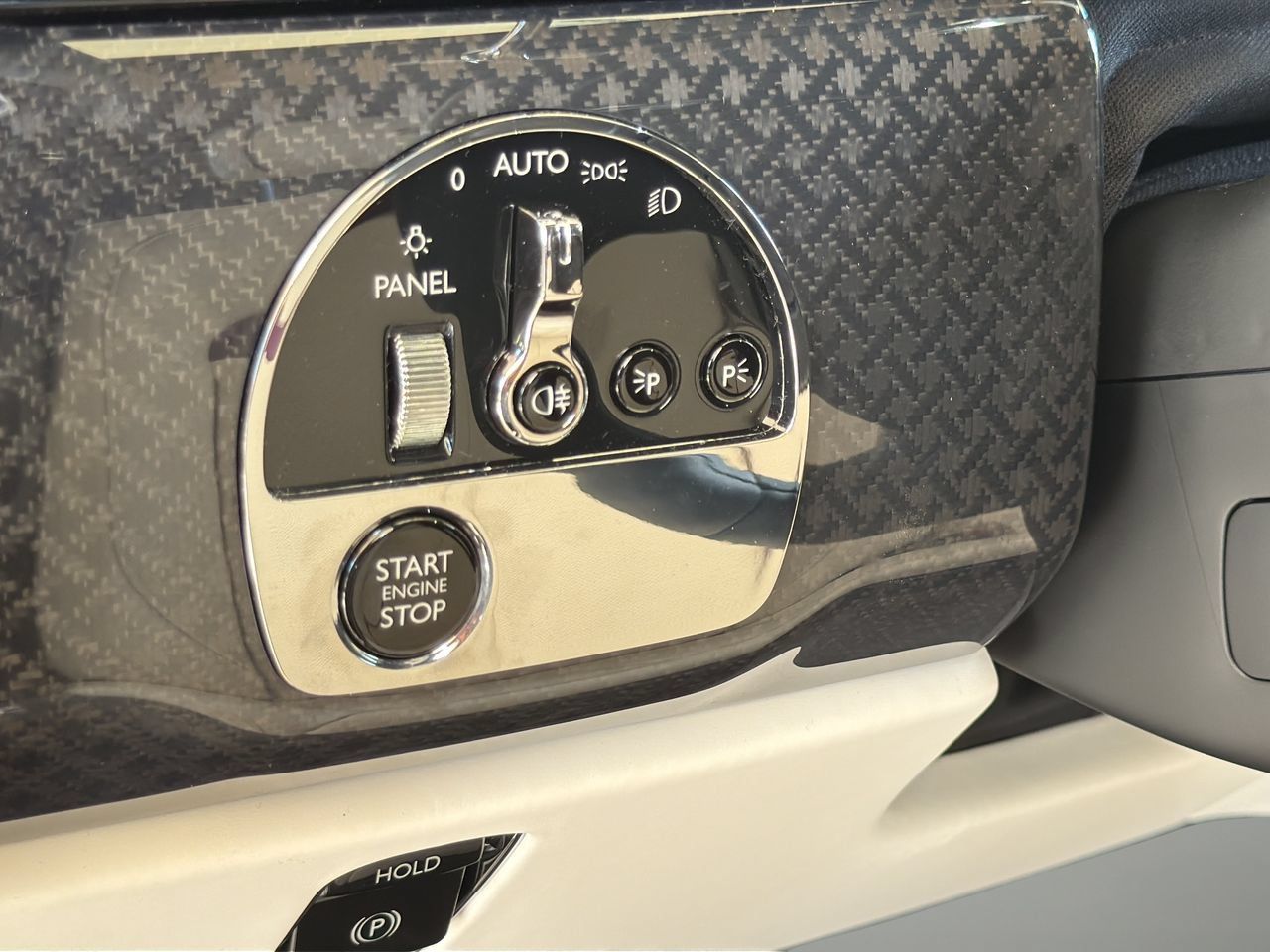 New 2027 Rolls-Royce Cullinan Black Badge AWD/4WD image 26