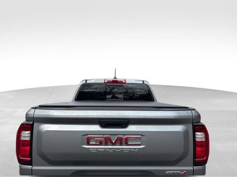Used 2024 GMC Canyon AT4 image 15