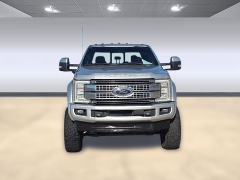 Used 2017 Ford F450 Platinum w/ Platinum Ultimate Package image 6