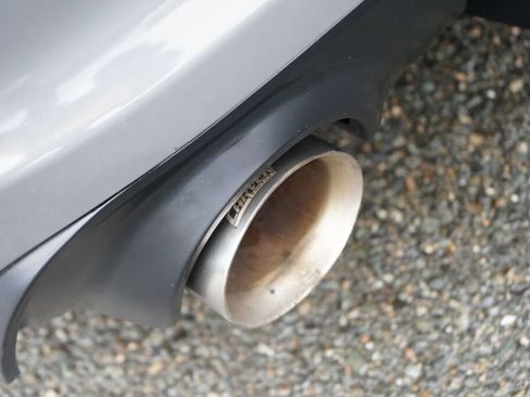 Used 2018 Dodge Charger R/T w/ Blacktop Package image 10