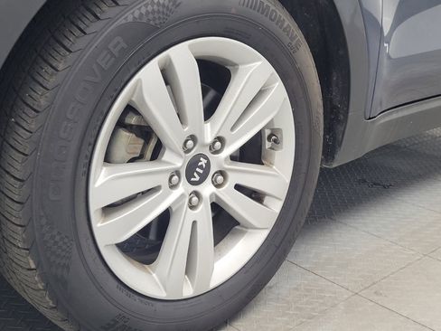 Used 2017 Kia Sportage LX FWD image 31