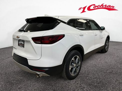 Used 2025 Chevrolet Blazer LT AWD/4WD image 27
