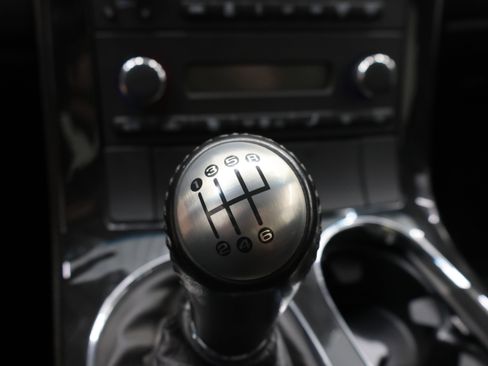 Used 2010 Chevrolet Corvette Coupe w/ 1LT RWD image 34