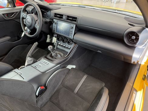 New 2026 Toyota GR86 YUZU Limited image 18
