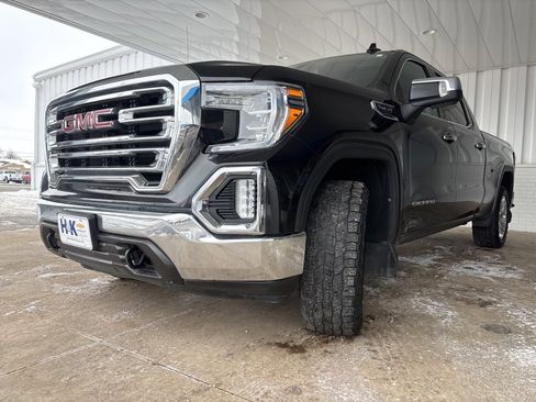 Used 2019 GMC Sierra 1500 SLT image 39