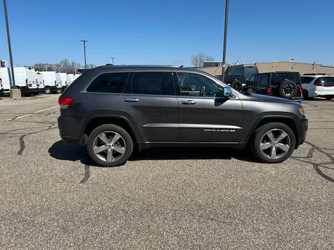 Used 2020 Jeep Grand Cherokee Altitude image 6