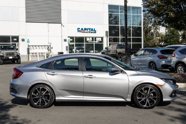 Used 2019 Honda Civic Sport image 8