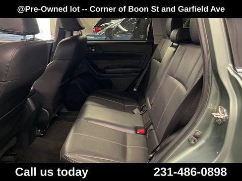 Used 2017 Subaru Forester 2.5i Touring AWD/4WD image 27