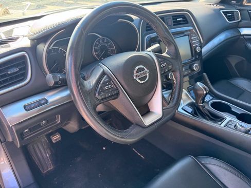 Used 2019 Nissan Maxima 3.5 SL FWD image 11
