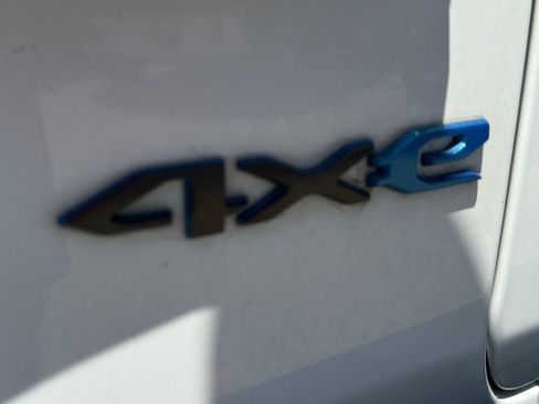 Used 2023 Jeep Wrangler Unlimited Rubicon 4xe AWD/4WD image 28