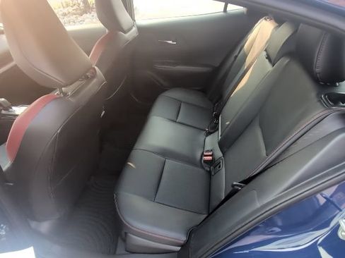 Used 2025 Toyota Prius Plug-In Hybrid FWD image 27