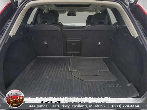 Used 2022 Volvo XC60 B6 Inscription w/ Protection Package Premier image 62