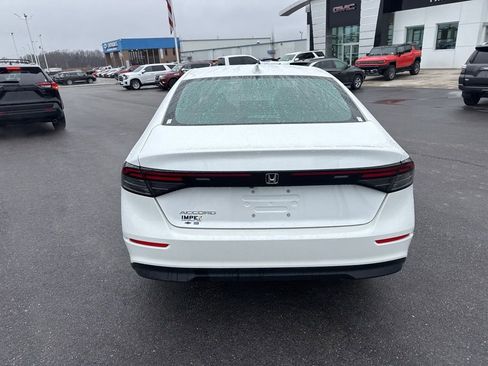 Used 2024 Honda Accord LX image 4