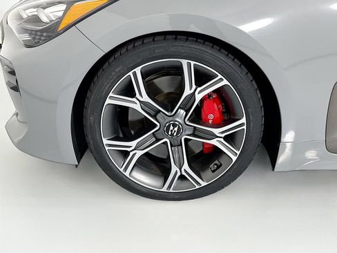 Used 2020 Kia Stinger GT2 RWD image 31