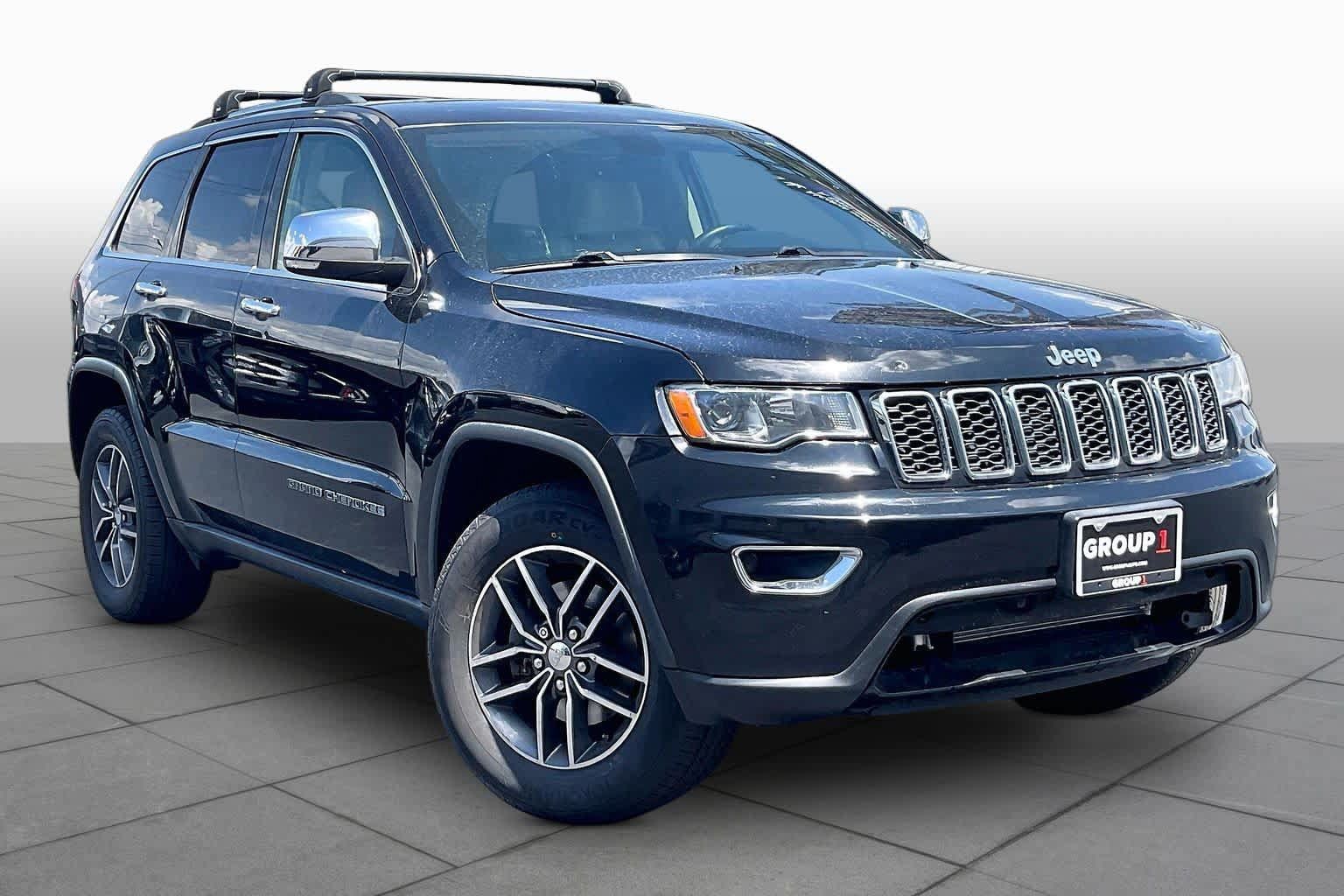 Used 2017 Jeep Grand Cherokee Limited RWD image 3