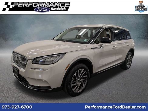 Certified 2022 Lincoln Corsair Standard w/ Equipment Group 101A image 1