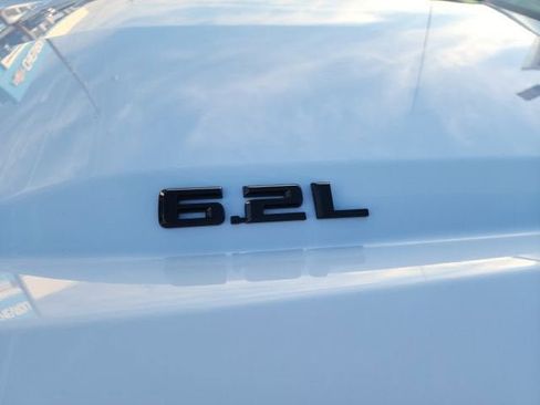 New 2026 Chevrolet Silverado 1500 High Country AWD/4WD image 10