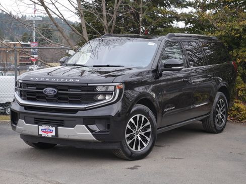 Certified 2025 Ford Expedition Max Platinum AWD/4WD image 2