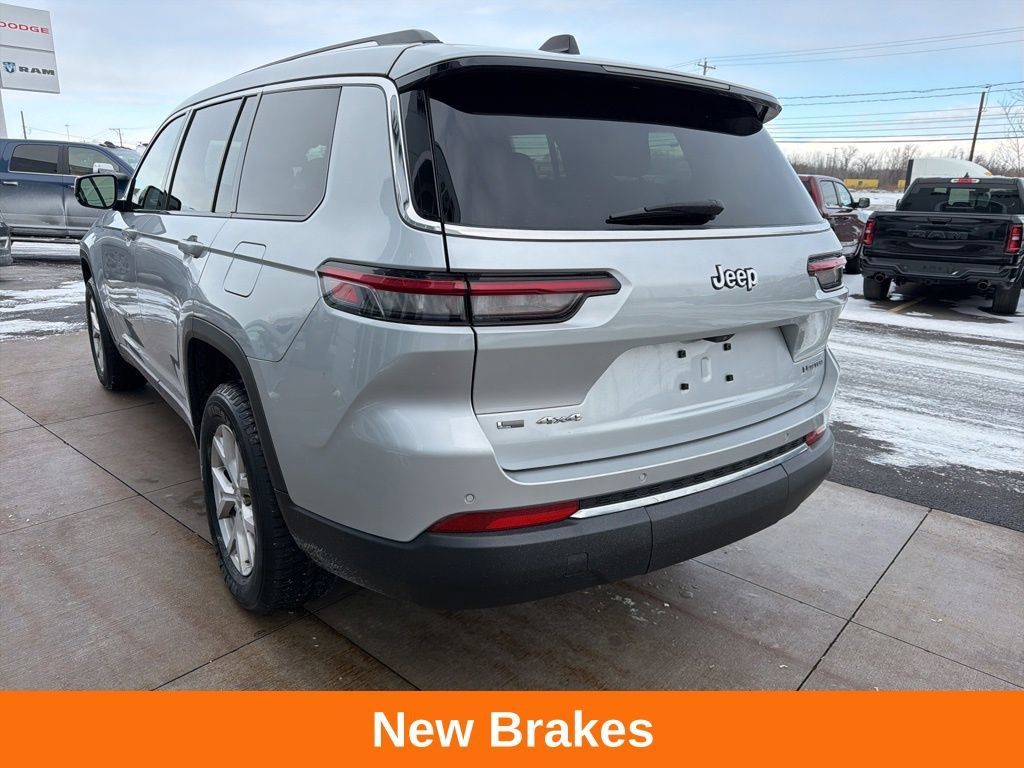 Used 2021 Jeep Grand Cherokee L Limited AWD/4WD image 2