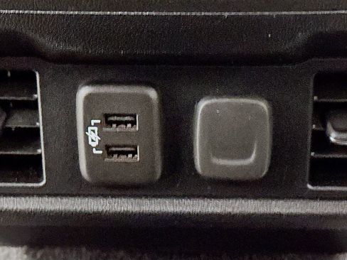 Used 2020 Chevrolet Silverado 1500 RST w/ All-Star Edition image 26