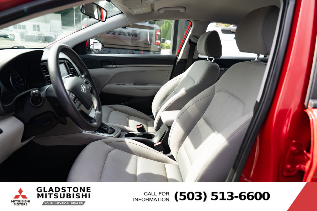 Used 2018 Hyundai Elantra SE FWD image 17