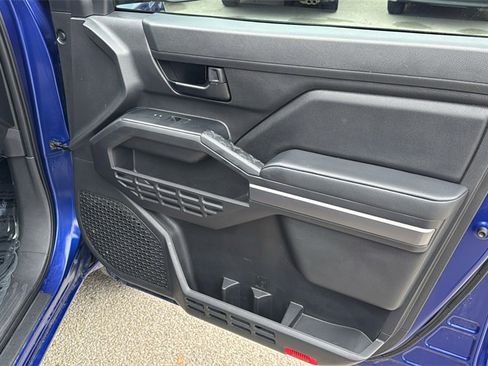 Certified 2025 Toyota Tacoma SR5 image 42