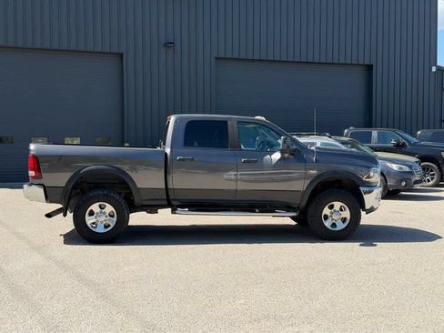Used 2016 RAM 2500 Power Wagon w/ Luxury Group AWD/4WD image 8
