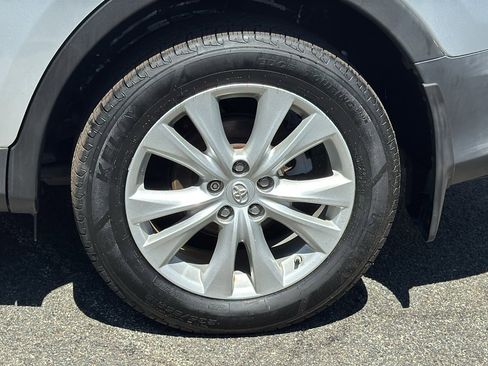 Used 2015 Toyota RAV4 Limited AWD/4WD image 5
