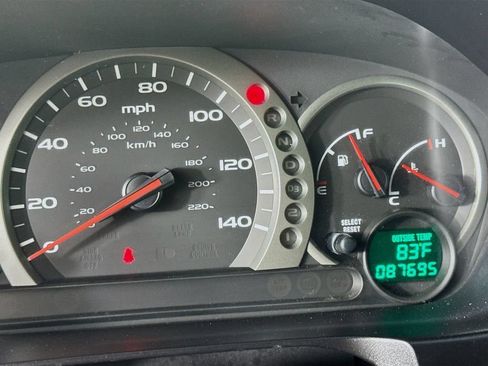Used 2004 Honda Pilot EX image 15