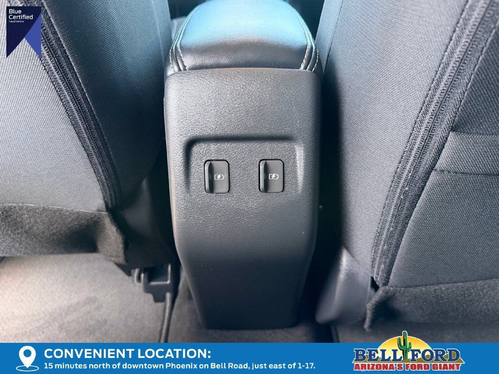 Used 2023 Nissan Kicks SV w/ Interior Electronics Package FWD image 15