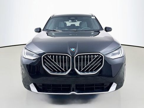 New 2026 BMW X3 xDrive30 w/ Premium Package image 2