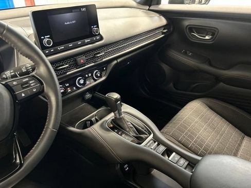 Certified 2024 Honda HR-V Sport image 27