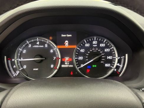 Used 2018 Acura TLX w/ Technology Package image 16