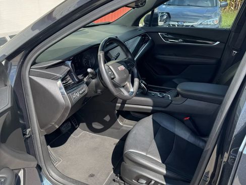 Used 2020 Cadillac XT6 Premium Luxury image 5