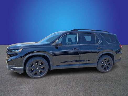 Used 2025 Honda Pilot Black Edition image 5