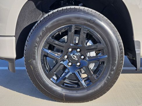 New 2026 Chevrolet Silverado 1500 RST AWD/4WD image 13