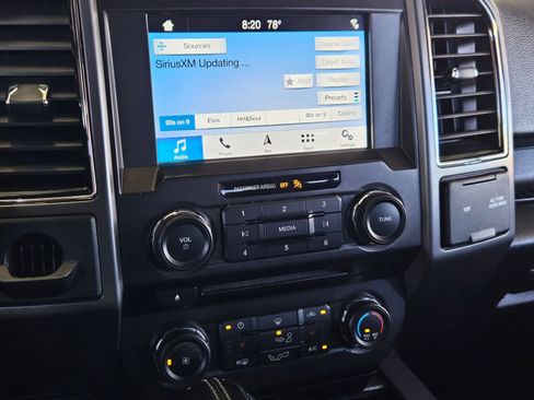 Used 2018 Ford F150 XLT w/ Equipment Group 302A Luxury RWD image 18