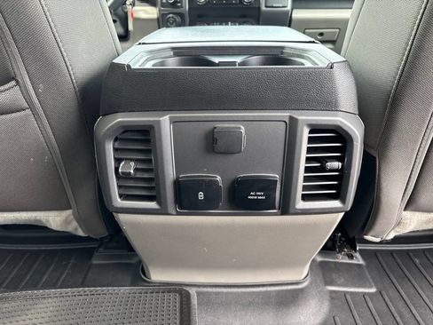Used 2020 Ford F150 XLT w/ Equipment Group 302A Luxury AWD/4WD image 45