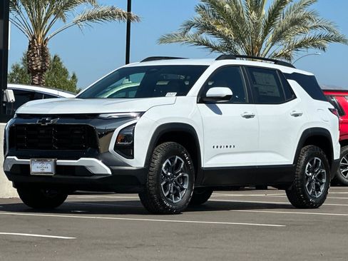 New 2026 Chevrolet Equinox ACTIV FWD image 8