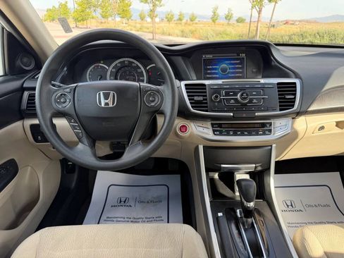 Used 2015 Honda Accord EX image 23