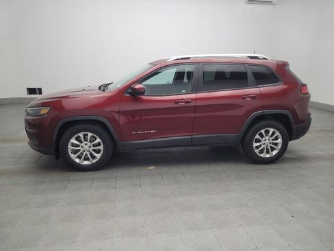 Used 2020 Jeep Cherokee Latitude FWD image 2