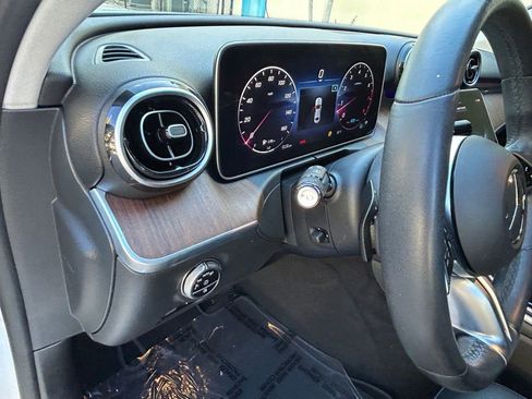 Used 2022 Mercedes-Benz C 300 Sedan image 41