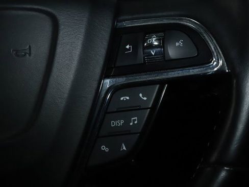Used 2023 Lincoln Nautilus Reserve AWD/4WD image 26