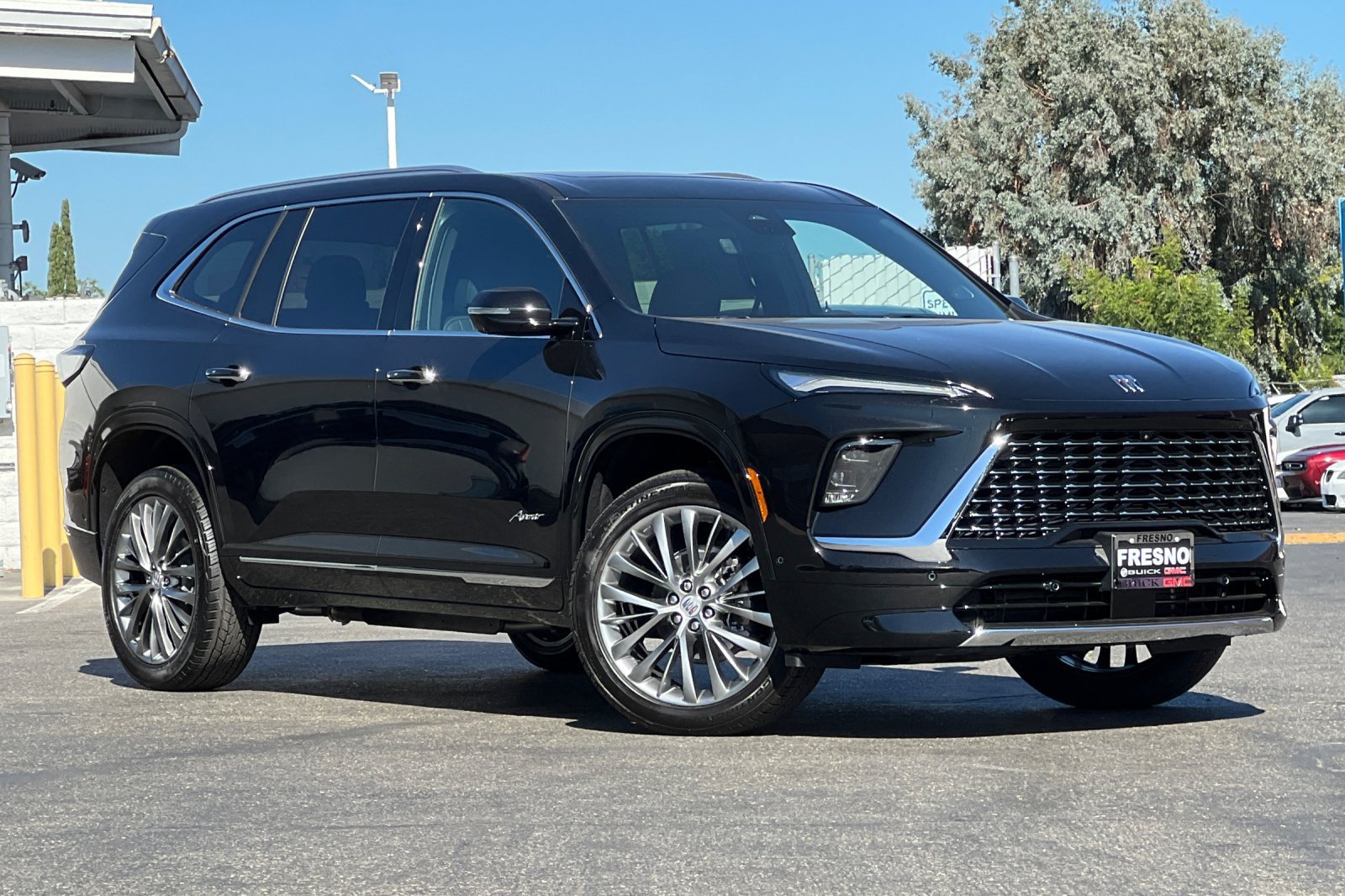 New 2026 Buick Enclave Avenir w/ Super Cruise Package AWD/4WD image 2
