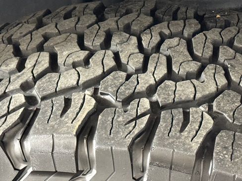 Certified 2024 Jeep Wrangler Unlimited AWD/4WD image 12
